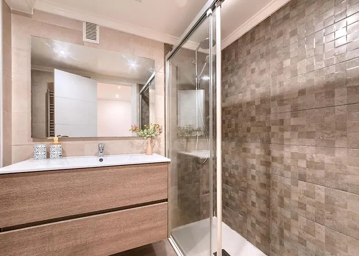 Bilbo Rock I By Next Stop 民宿