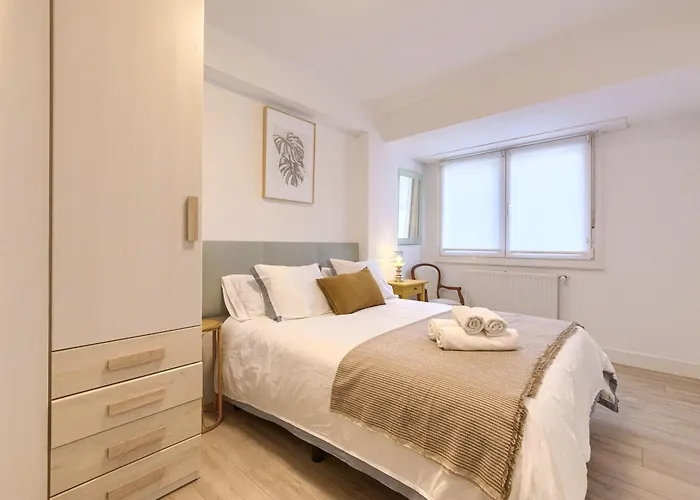 Bilbo Rock I By Next Stop